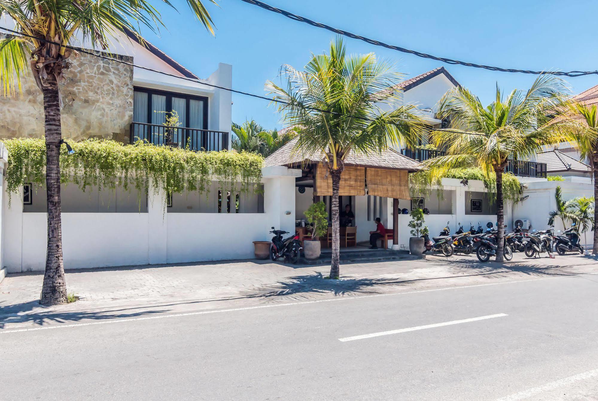 Zen Rooms Dewi Ratih Seminyak Kuta Lombok Eksteriør bilde
