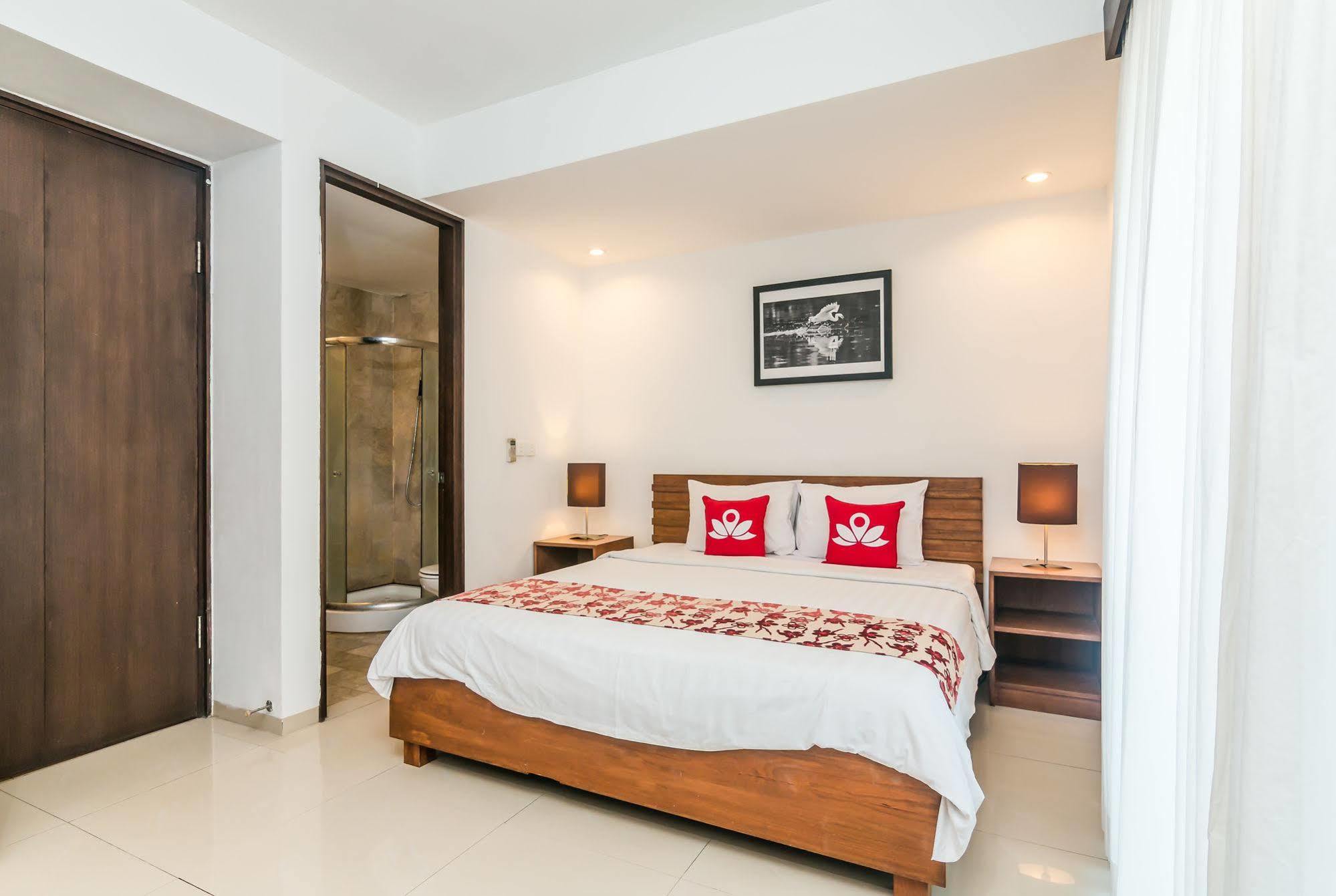 Zen Rooms Dewi Ratih Seminyak Kuta Lombok Eksteriør bilde