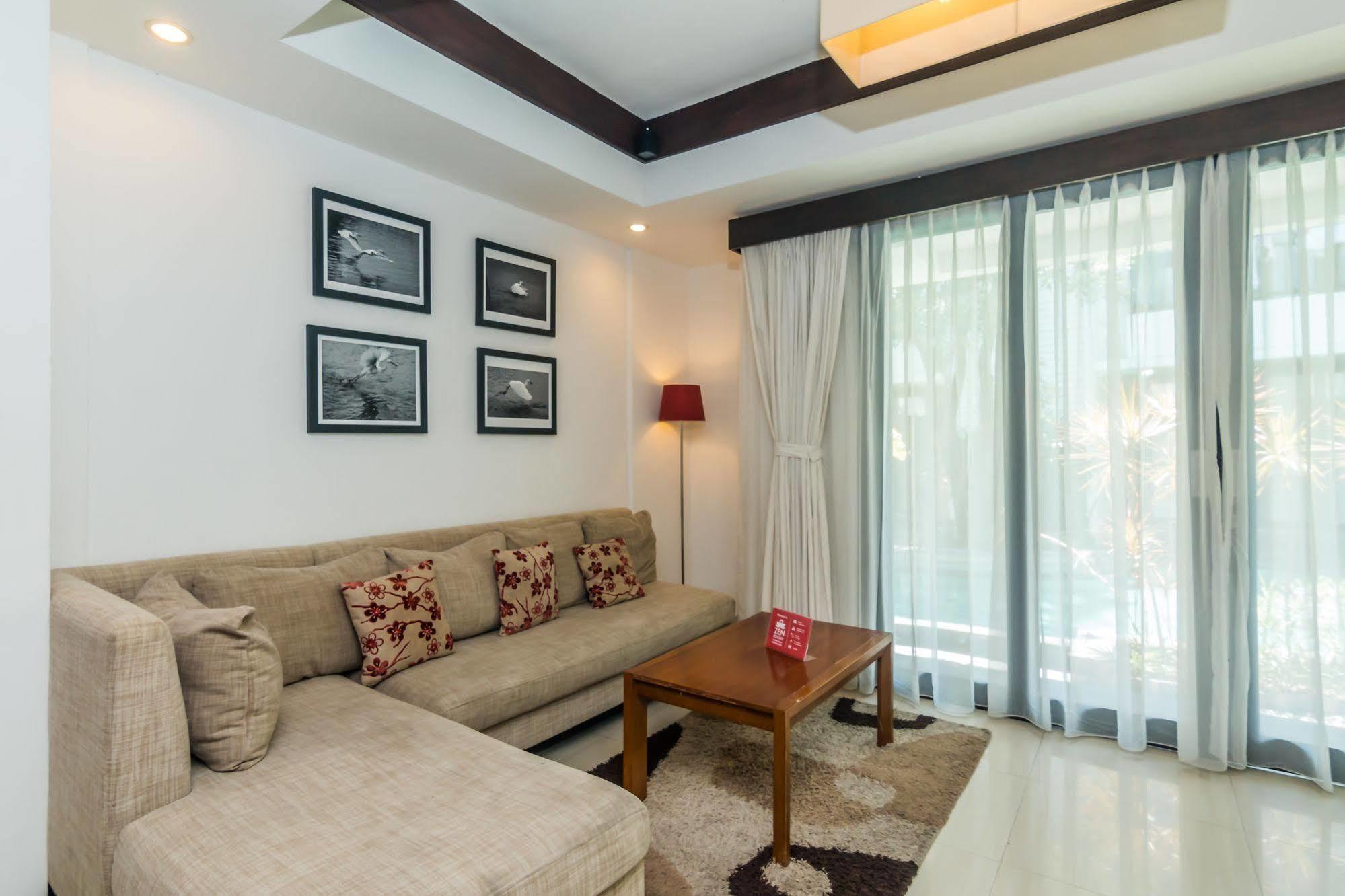 Zen Rooms Dewi Ratih Seminyak Kuta Lombok Eksteriør bilde